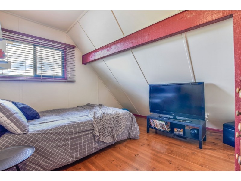 57 Nalya Tarn, Tatachilla SA 5171