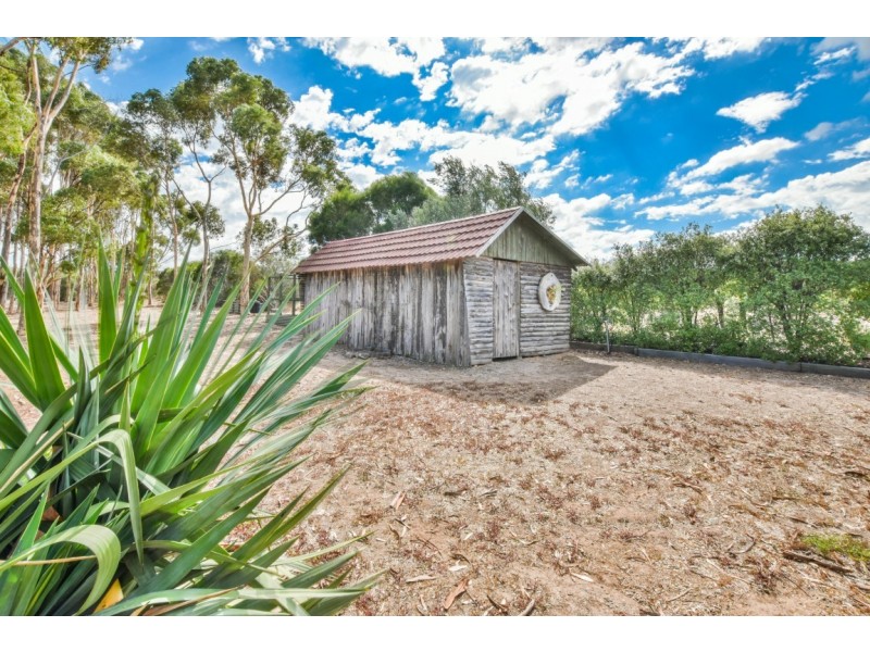 57 Nalya Tarn, Tatachilla SA 5171