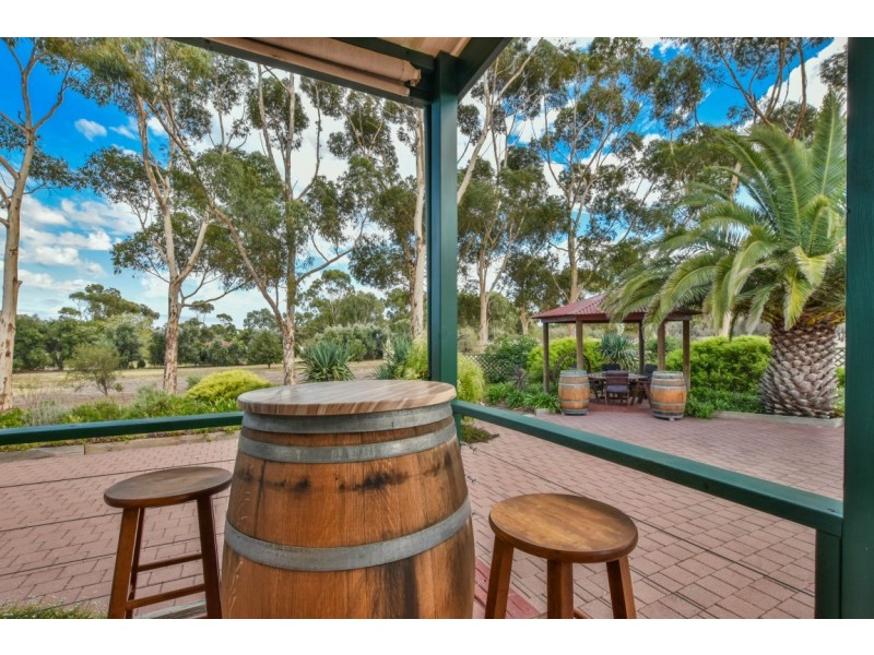 57 Nalya Tarn, Tatachilla SA 5171