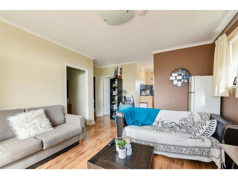 16/50 Adelphi Crescent, Glenelg North SA 5045