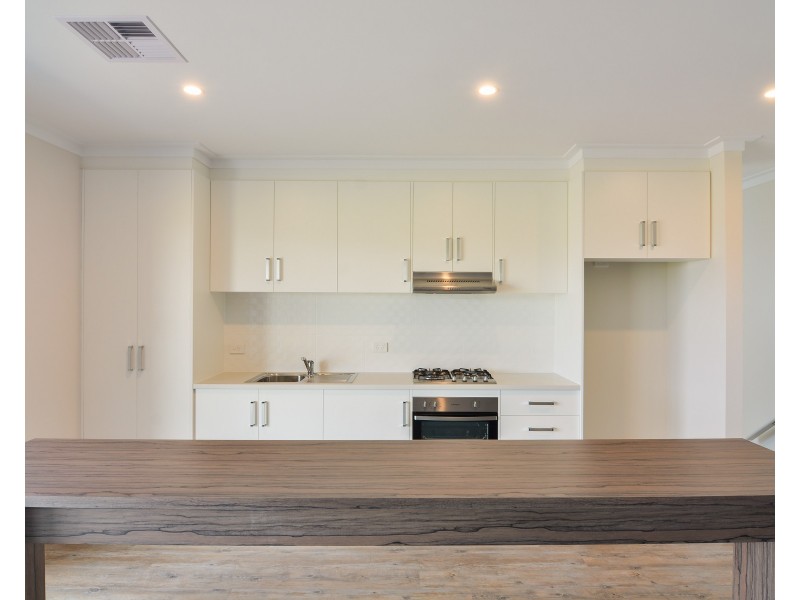 2 Lemon Lane, Seaford Meadows SA 5169