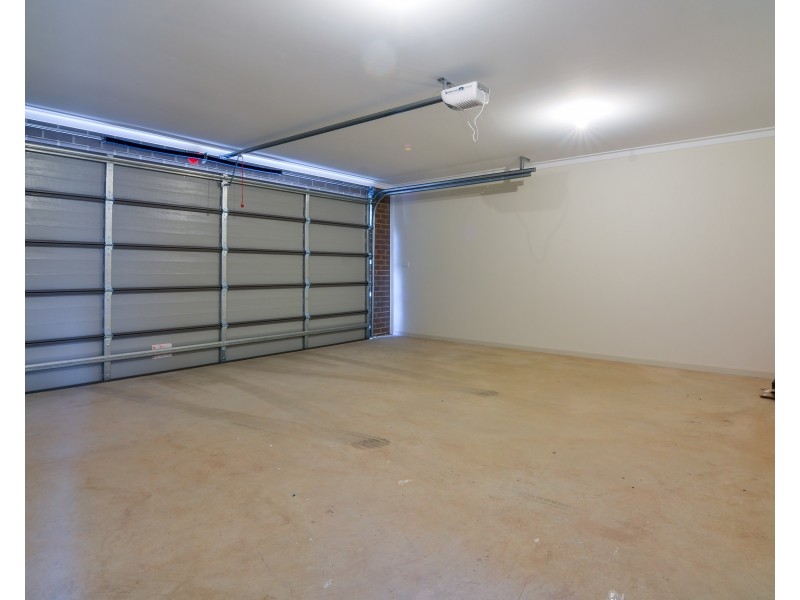 2 Lemon Lane, Seaford Meadows SA 5169