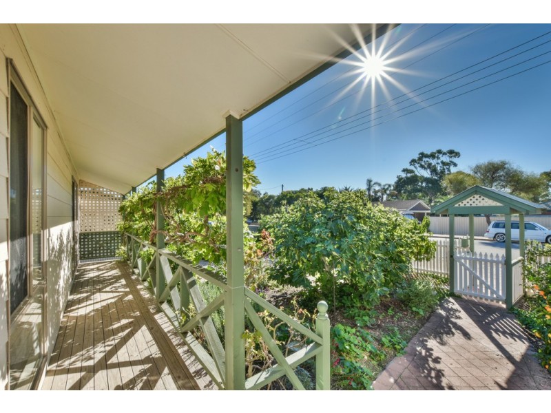 54 Hamilton Road, Aldinga Beach SA 5173