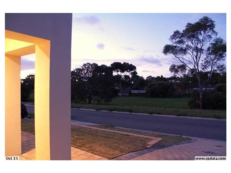 16 Mierisch Court, Morphett Vale SA 5162
