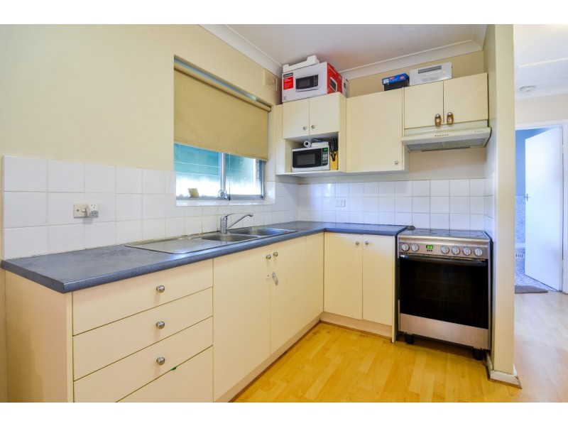 4/21 Cowper Road, Black Forest SA 5035