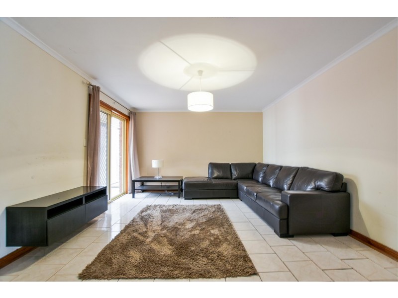 25 Farriers Way, Woodcroft SA 5162