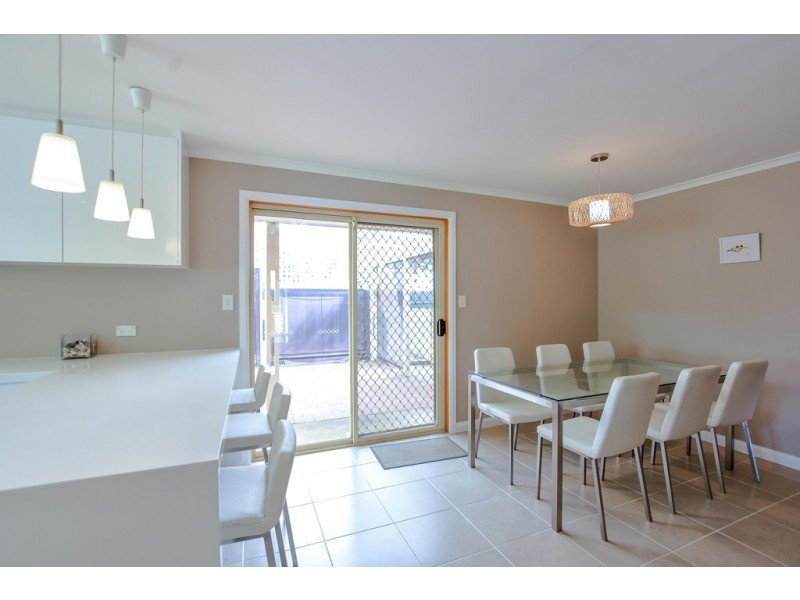 25 Farriers Way, Woodcroft SA 5162