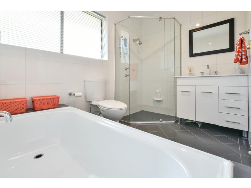 5/19 Peppertree Grove, Oaklands Park SA 5046