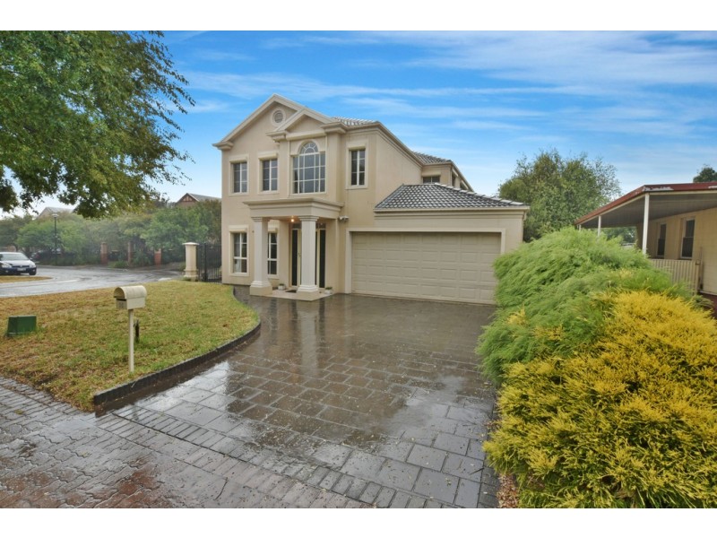 15 Bahloo Avenue, Mitchell Park SA 5043