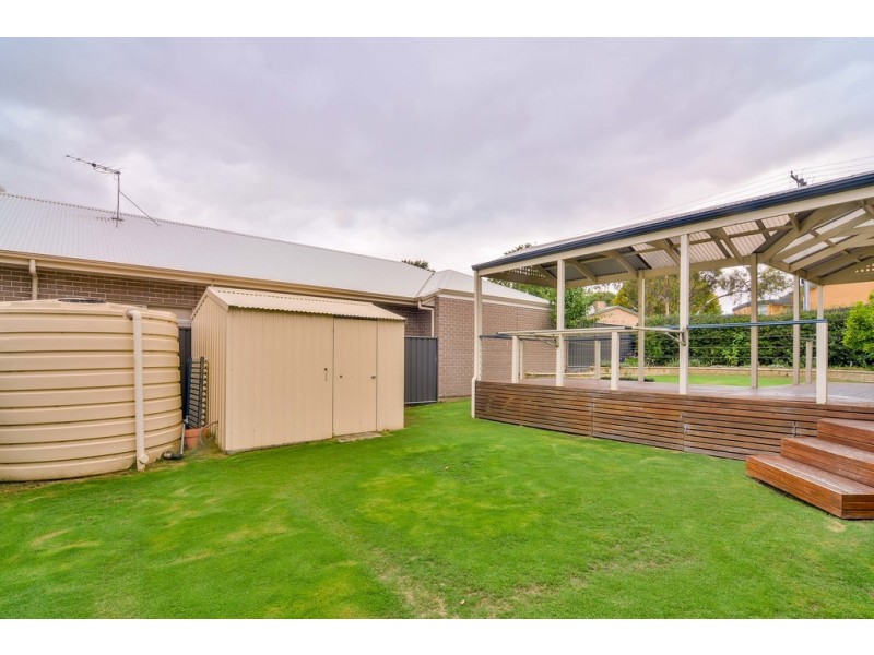 32 Hampden Road, Mount Barker SA 5251