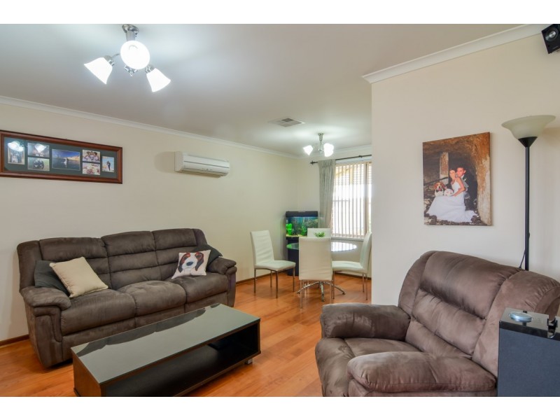 34 Investigator Drive, Woodcroft SA 5162