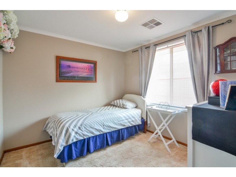 34 Investigator Drive, Woodcroft SA 5162