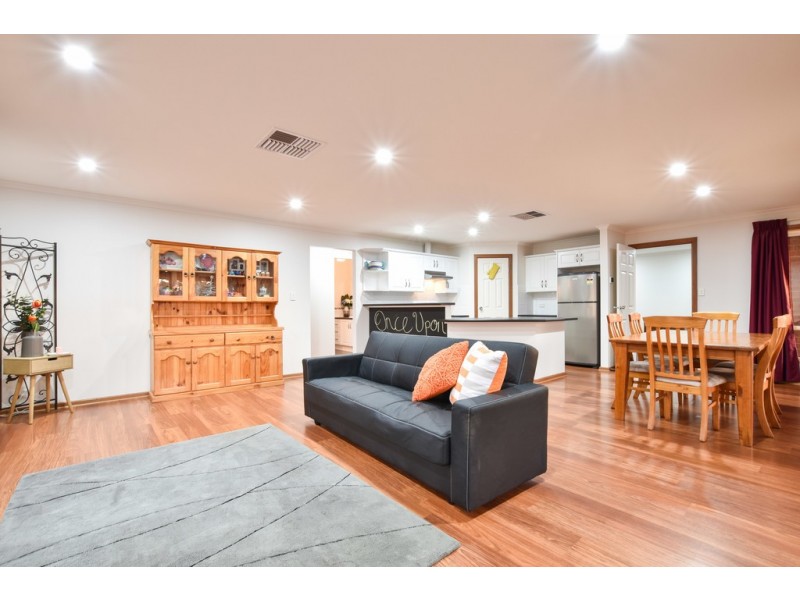 23 Casuarina Avenue, Aldinga Beach SA 5173