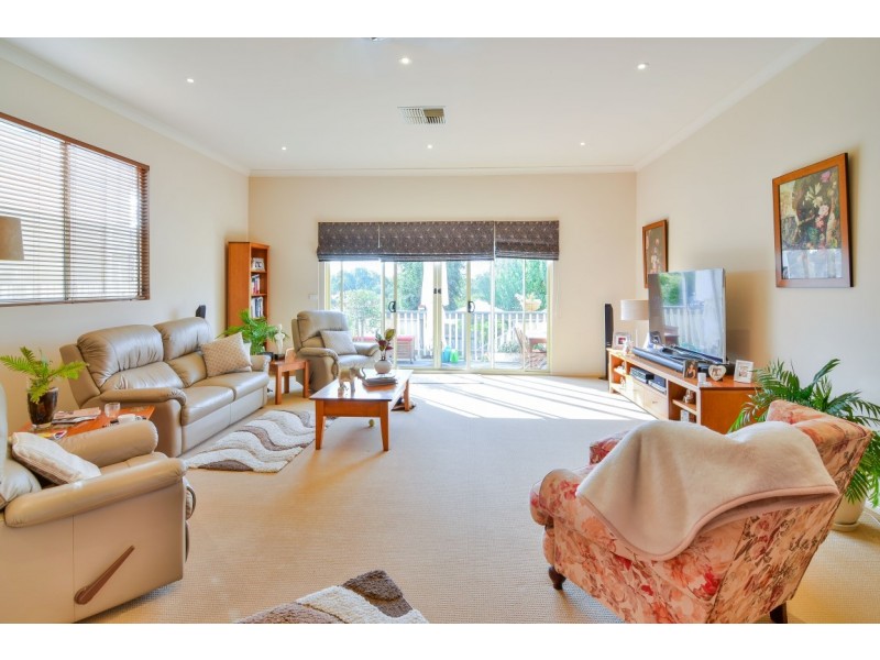 11b Windebanks Road, Aberfoyle Park SA 5159