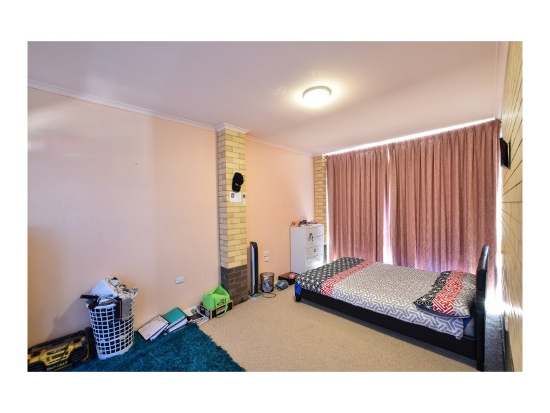 14 Cranbourne Crescent, Morphett Vale SA 5162