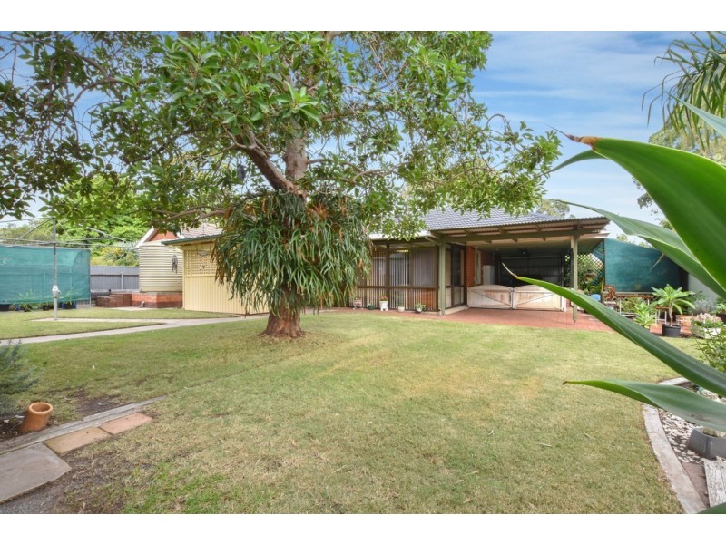 13 Creighton Avenue, Morphett Vale SA 5162