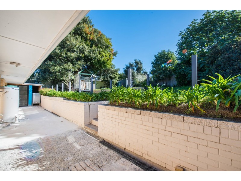 30 McClure ave, Reynella East SA 5161