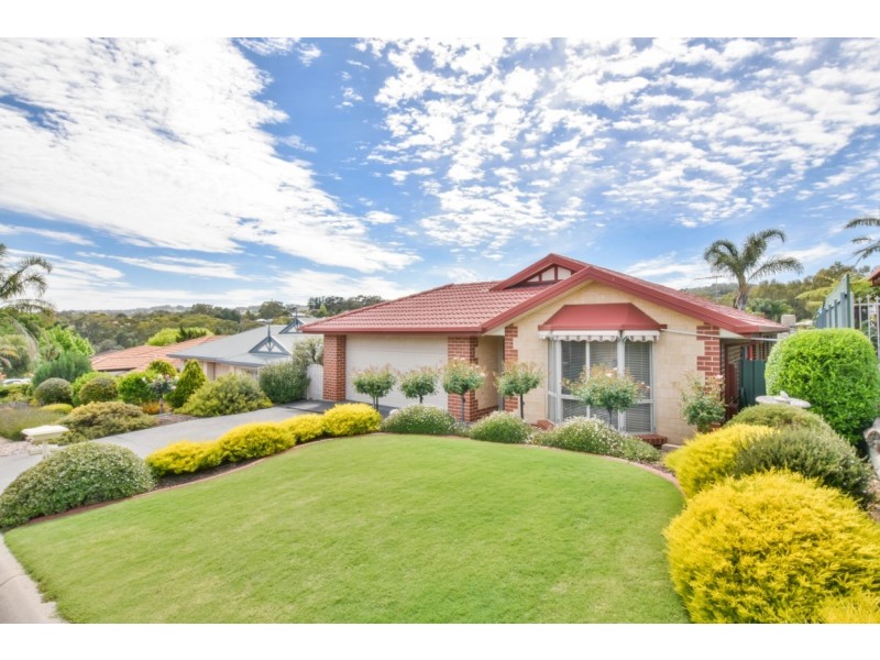15 Glen Eyre Court, Aberfoyle Park SA 5159
