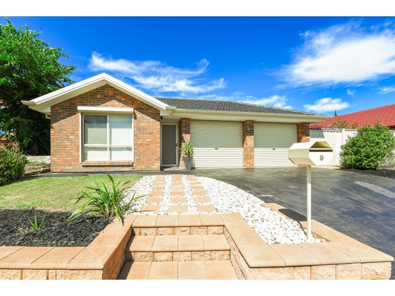 9 Yeltana Avenue, Huntfield Heights SA 5163
