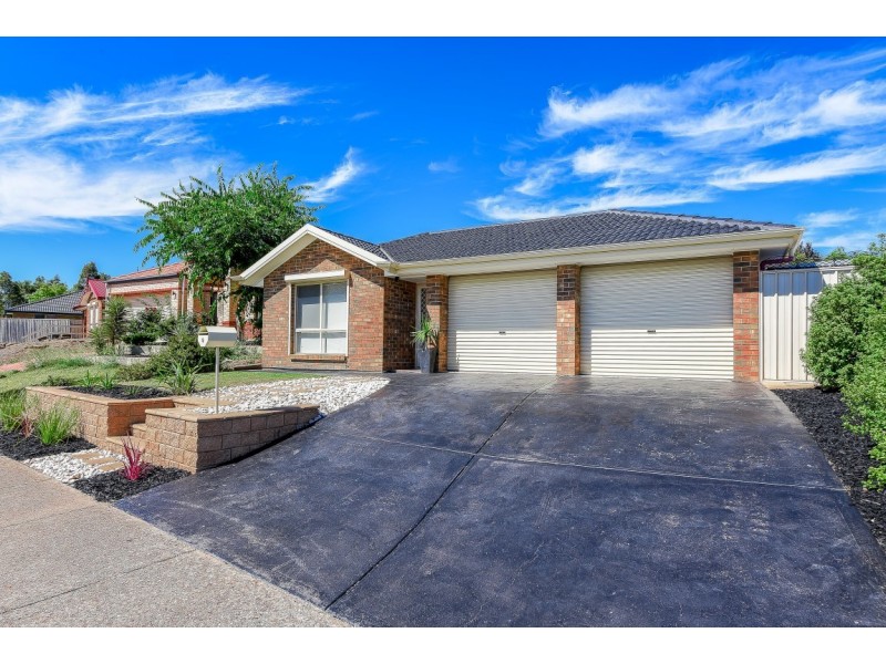 9 Yeltana Avenue, Huntfield Heights SA 5163