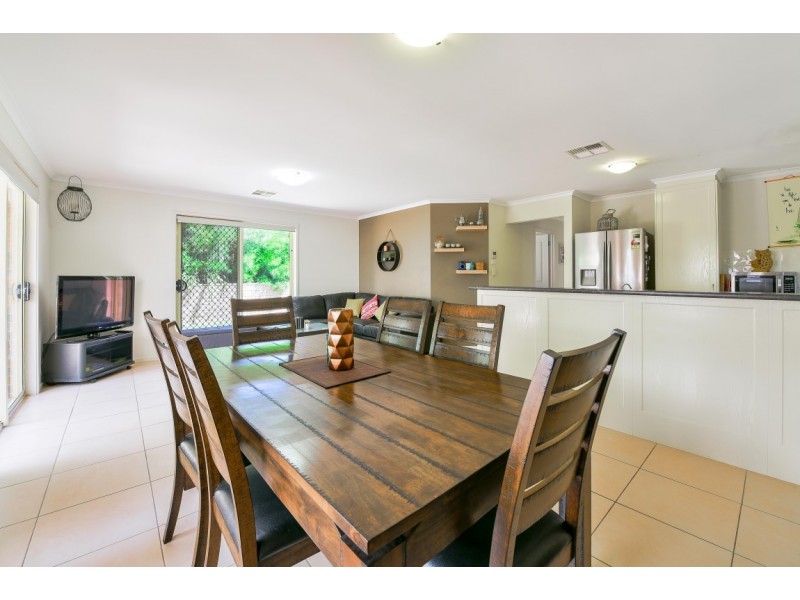 9 Yeltana Avenue, Huntfield Heights SA 5163