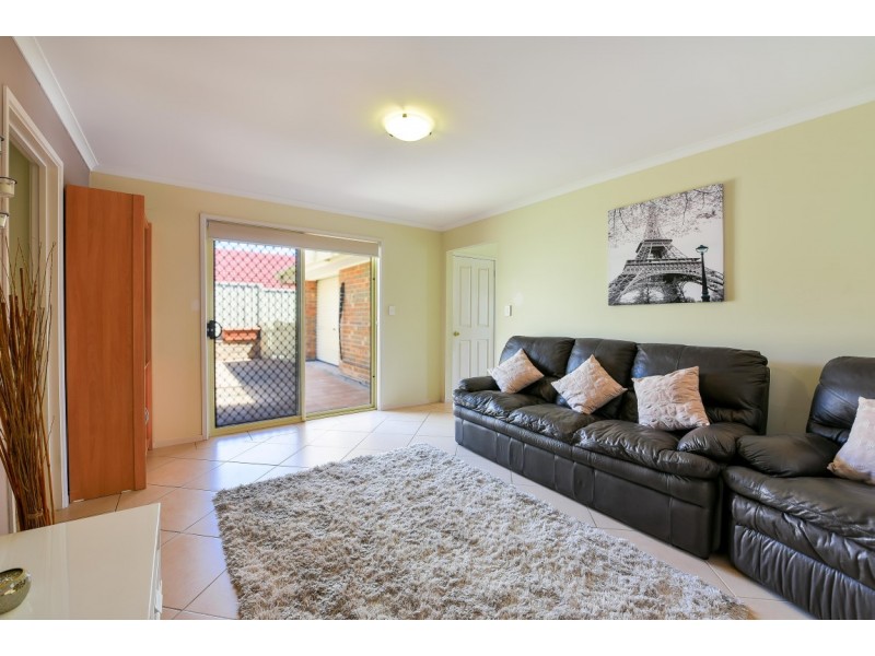 9 Yeltana Avenue, Huntfield Heights SA 5163