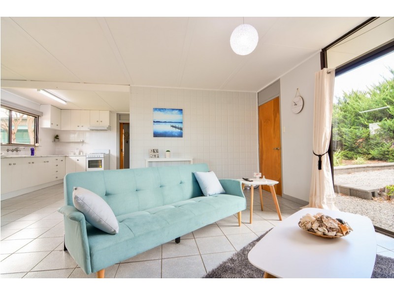 24 Tangier Boulevard, Sellicks Beach SA 5174