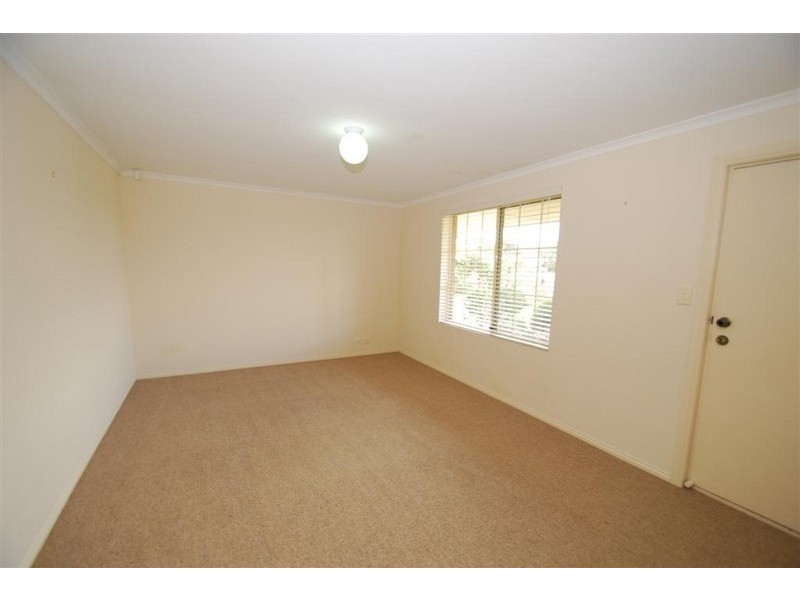 8 Harriet Street, Woodcroft SA 5162