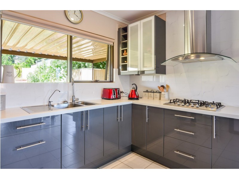 22 Glyndale Grove, Huntfield Heights SA 5163