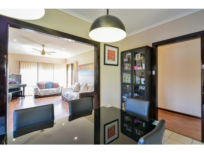 22 Glyndale Grove, Huntfield Heights SA 5163