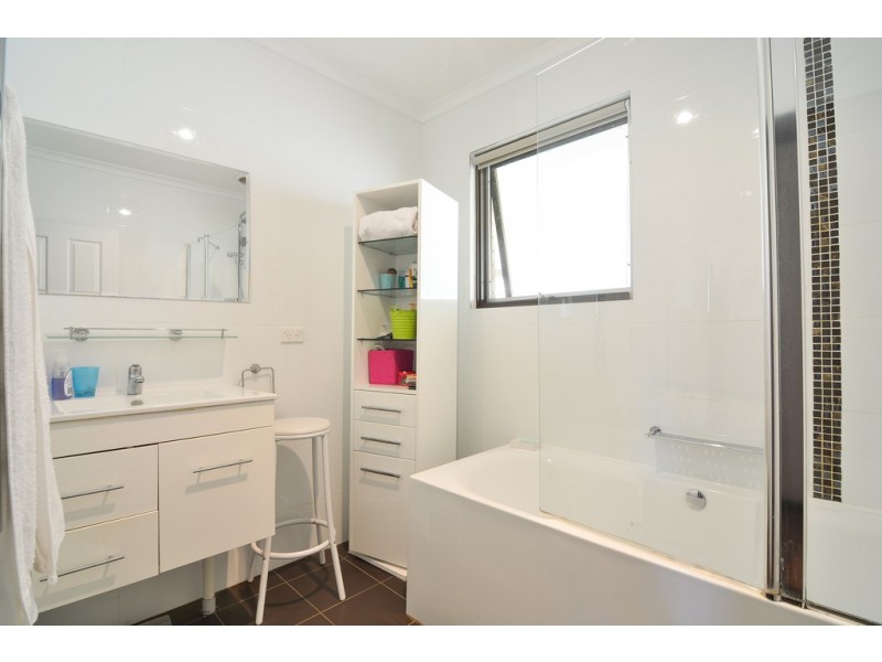 22 Glyndale Grove, Huntfield Heights SA 5163