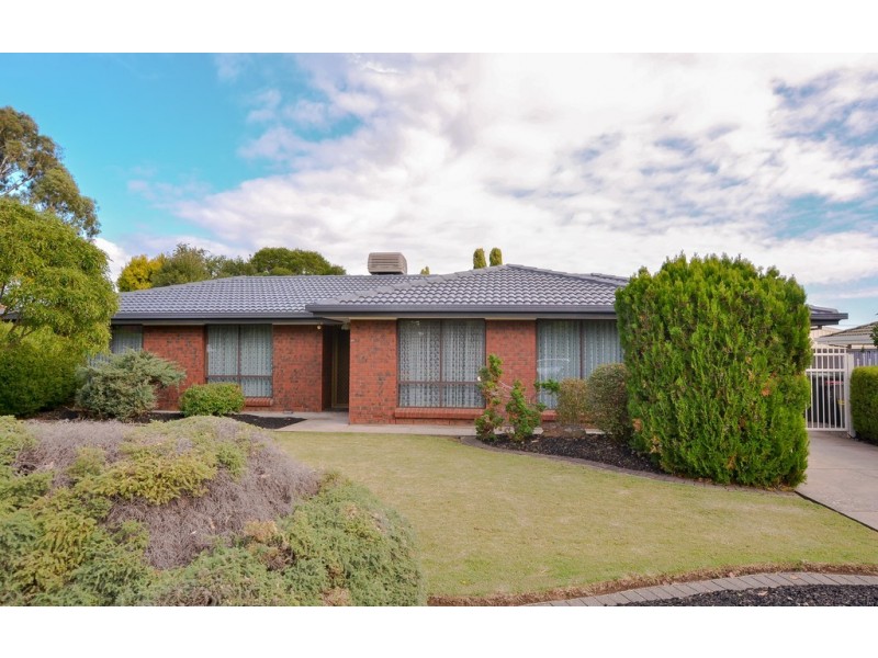 3 Abebe Court, Morphett Vale SA 5162
