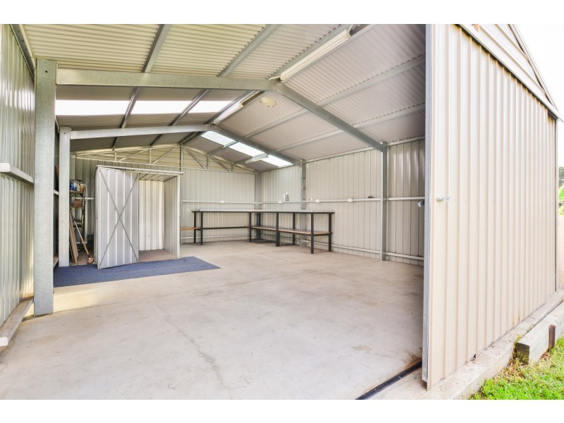 28 Jagger Crescent, Woodcroft SA 5162