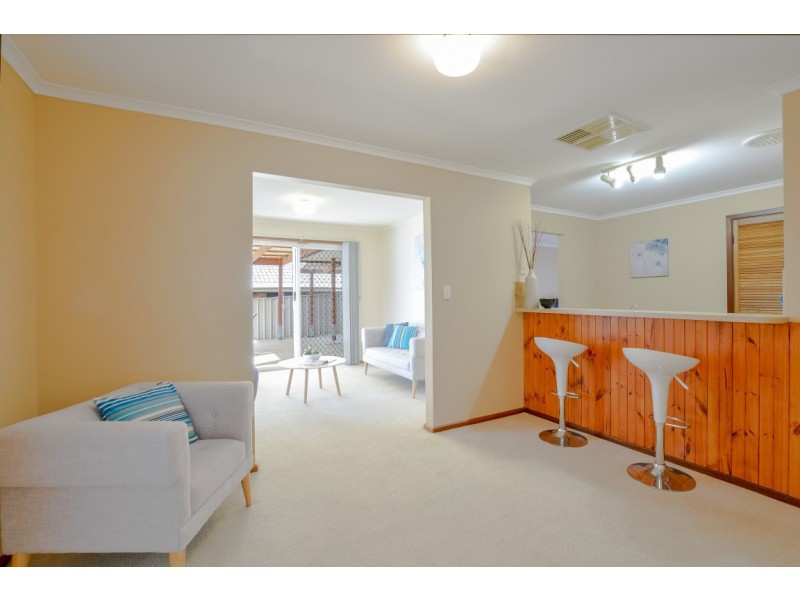 28 Jagger Crescent, Woodcroft SA 5162
