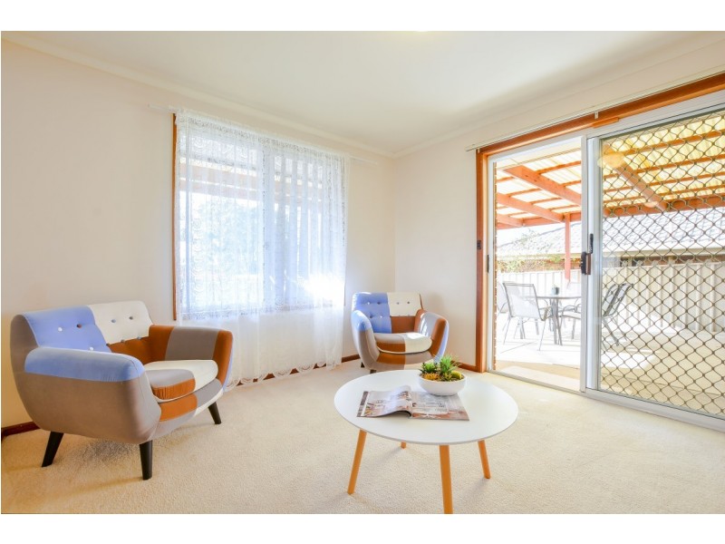 28 Jagger Crescent, Woodcroft SA 5162