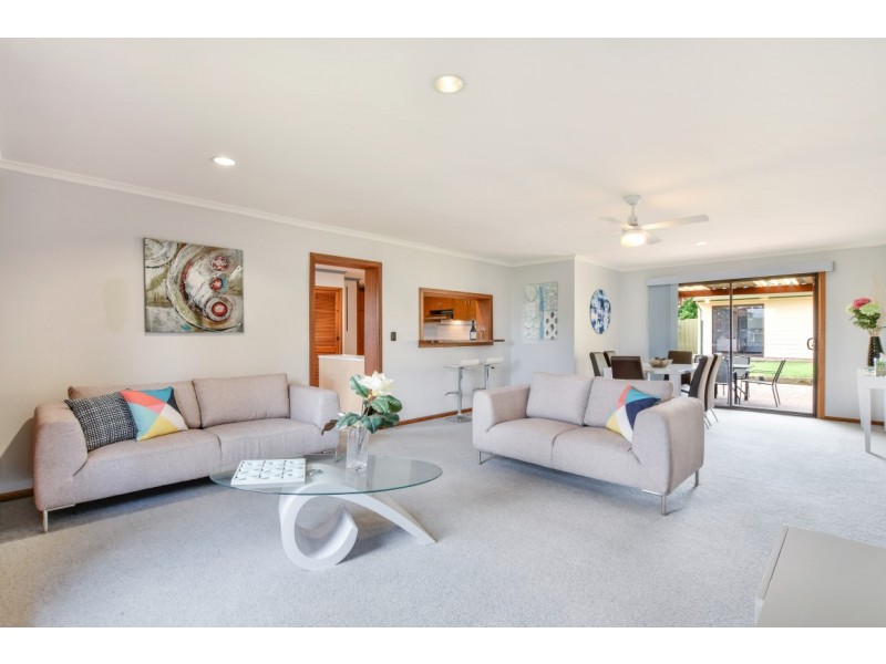 25 Emerald Road, Morphett Vale SA 5162