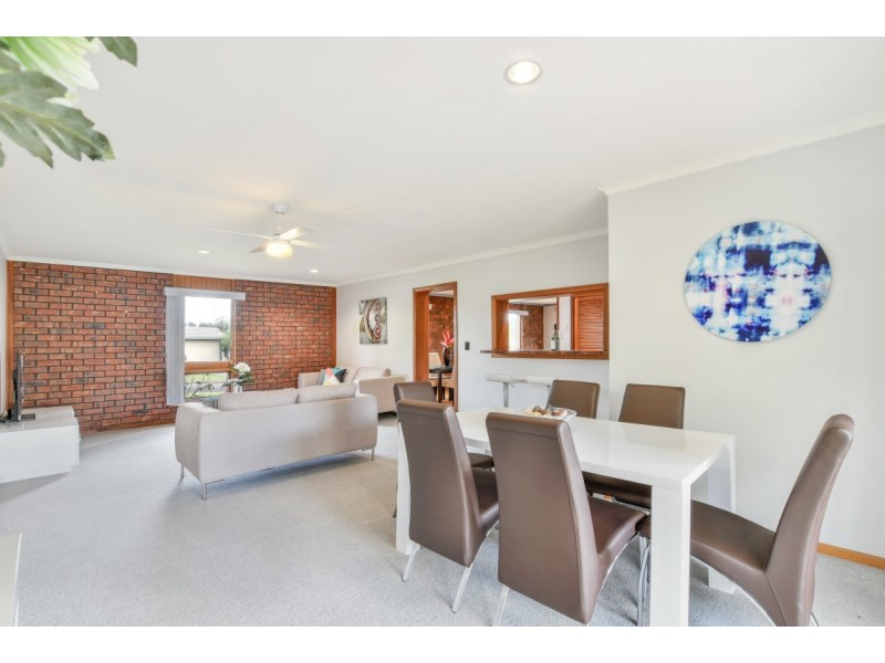25 Emerald Road, Morphett Vale SA 5162