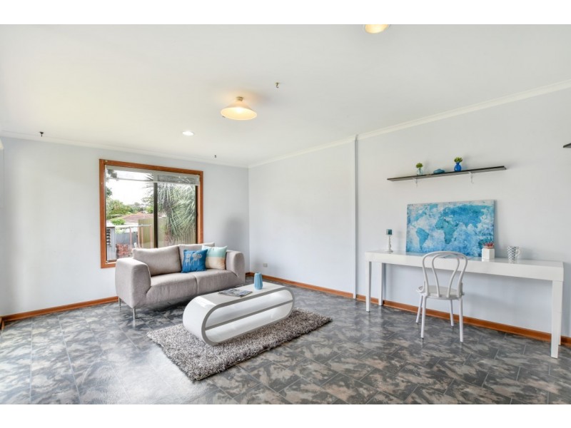 25 Emerald Road, Morphett Vale SA 5162