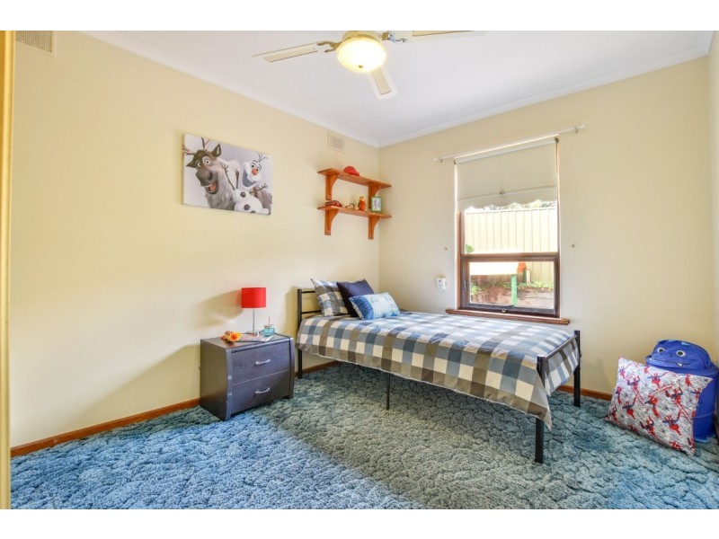 25 Emerald Road, Morphett Vale SA 5162