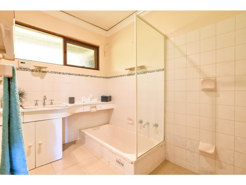 25 Emerald Road, Morphett Vale SA 5162