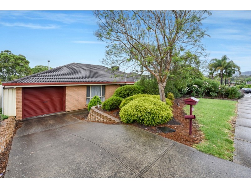 24 Jagger Crescent, Woodcroft SA 5162