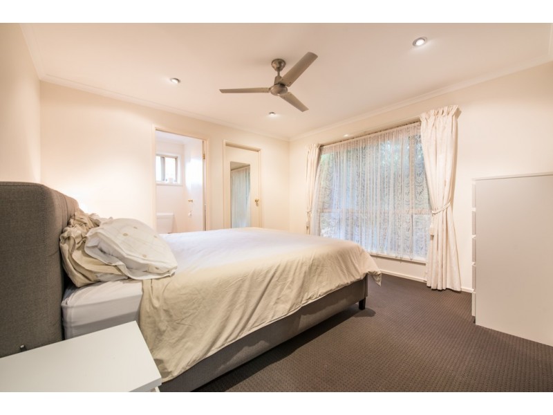 24 Jagger Crescent, Woodcroft SA 5162