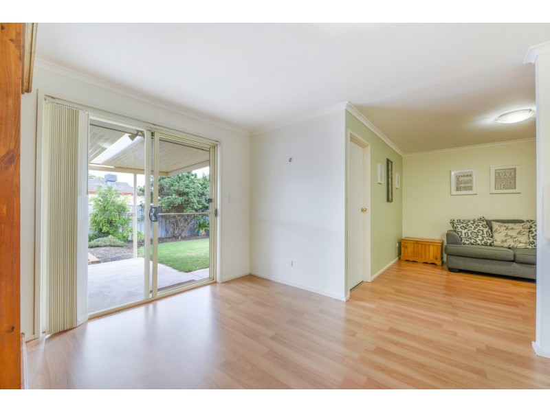 24 Jagger Crescent, Woodcroft SA 5162