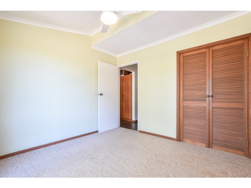 9 Ernest Crescent, Happy Valley SA 5159