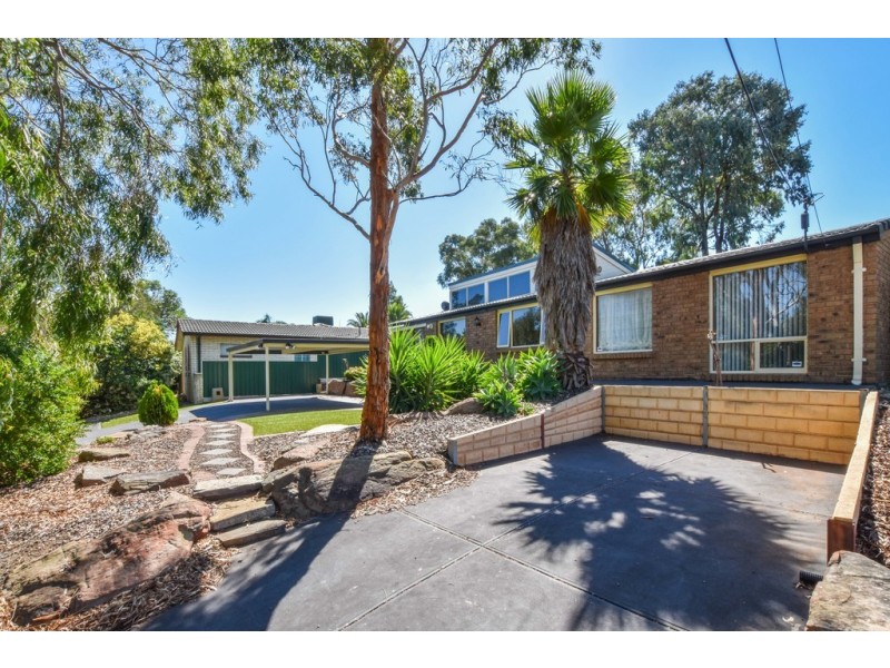 9 Ernest Crescent, Happy Valley SA 5159