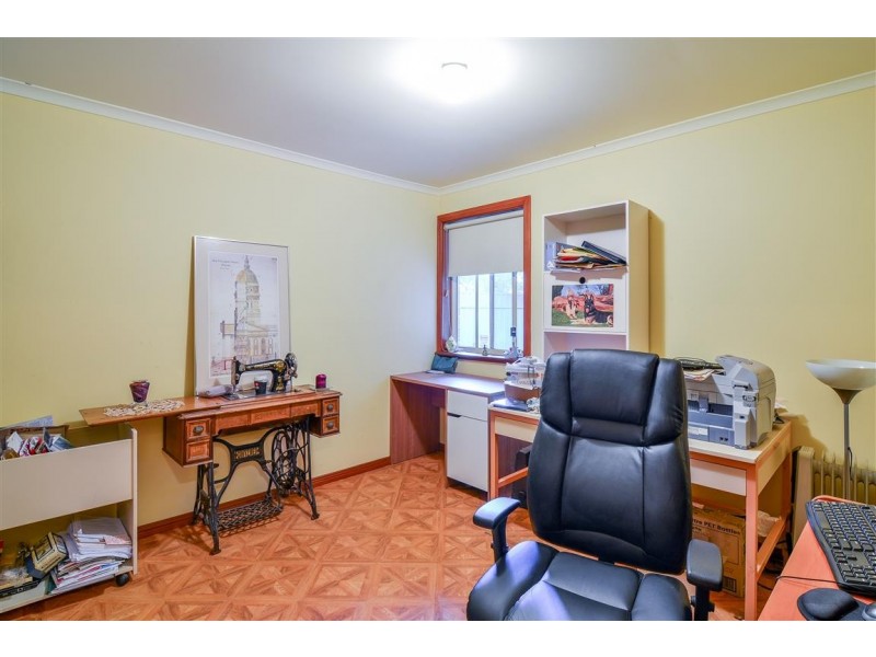 45 Barry Road, Oaklands Park SA 5046