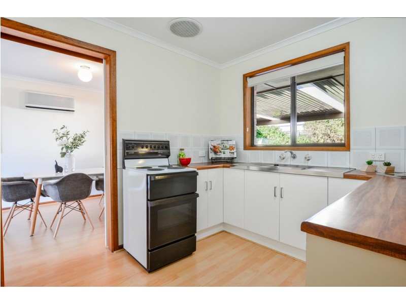23 Greenlees Parade, Aldinga Beach SA 5173
