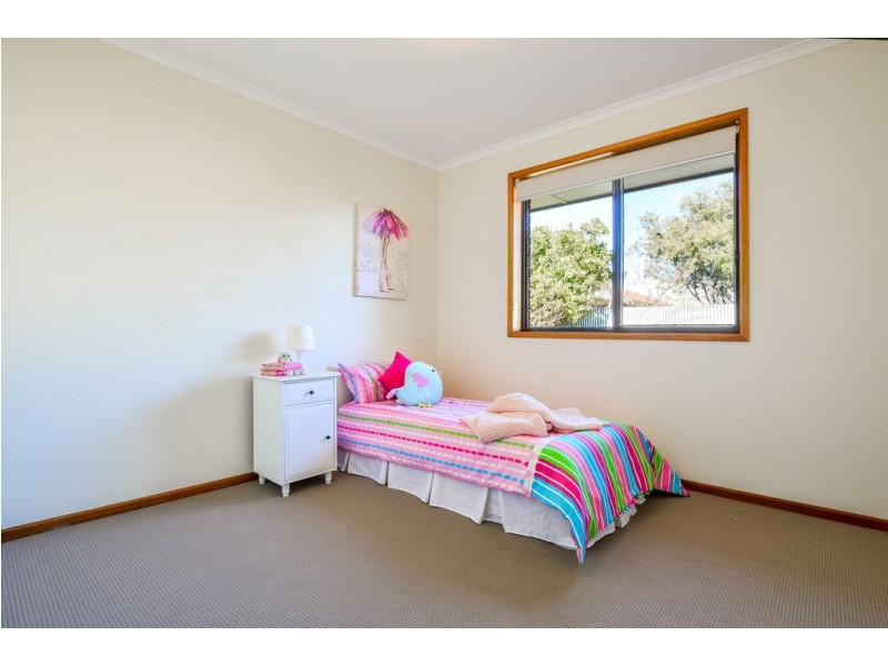 23 Greenlees Parade, Aldinga Beach SA 5173