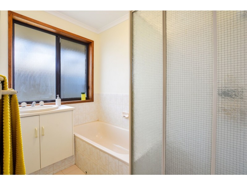 23 Greenlees Parade, Aldinga Beach SA 5173