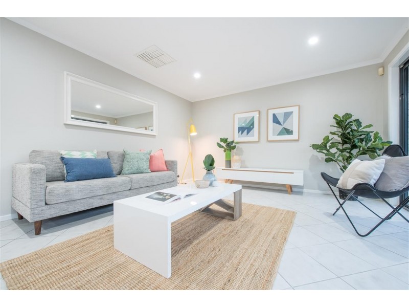 3 Jerri Court, Woodcroft SA 5162